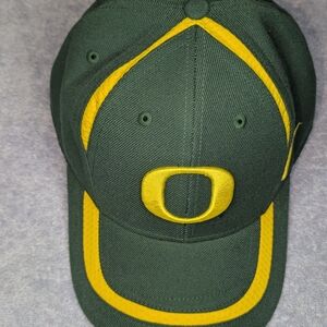 University of Oregon Nike Green and Gray Men's Hat